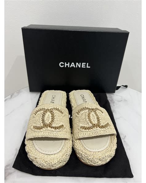 klapki chanel damskie|Kupuj kolekcje Chanel online na Showroom.